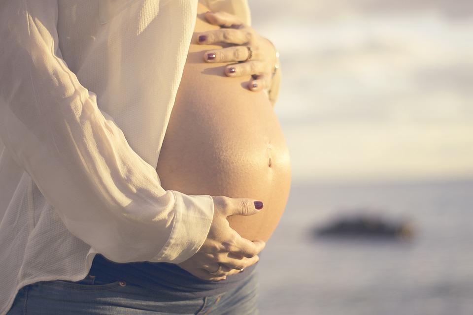 В каких случаях необходим бандаж при беременности